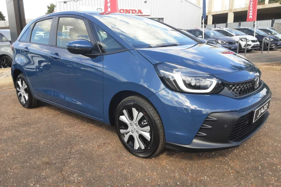 Vehicle Image - 1