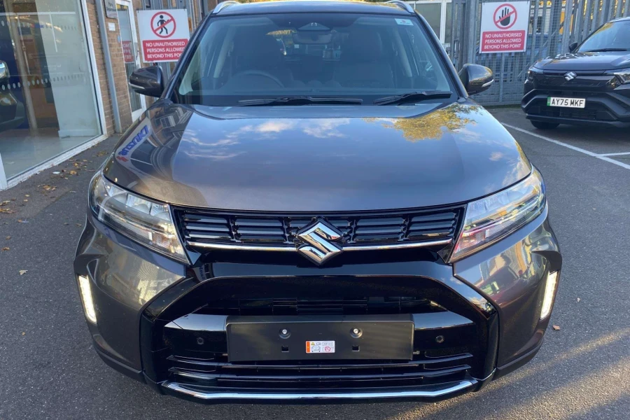 Vehicle Image - 3
