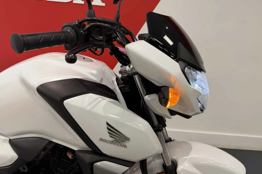 Vehicle Image - 2