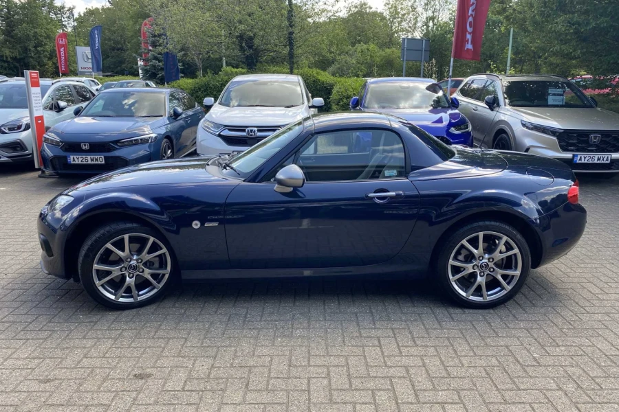 Vehicle Image - 3