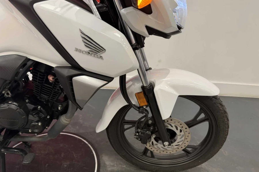 Vehicle Image - 1
