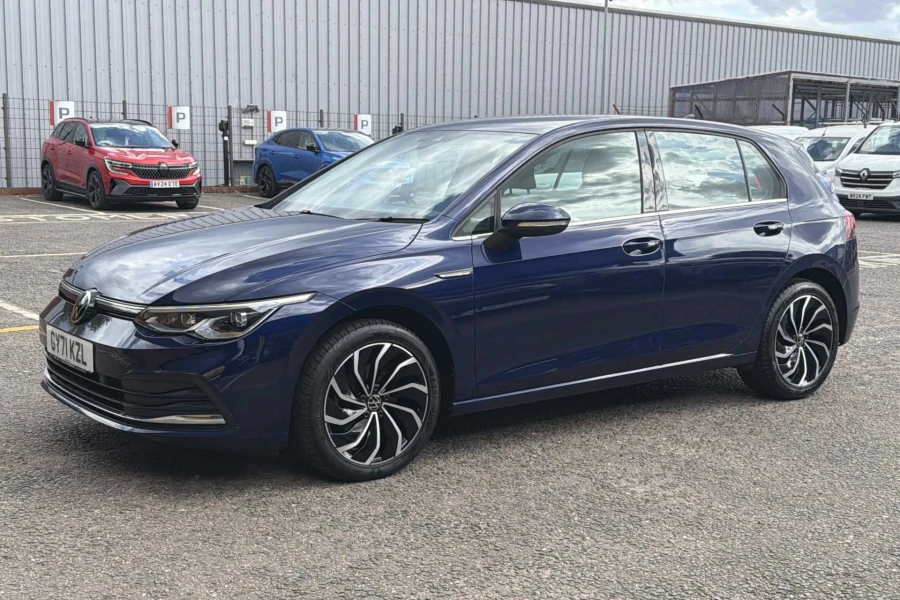 Vehicle Image - 1