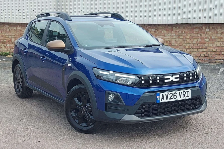 Vehicle Image - 3