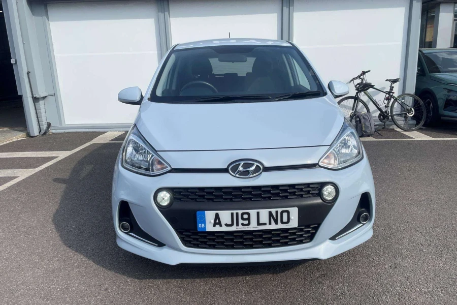 Vehicle Image - 3