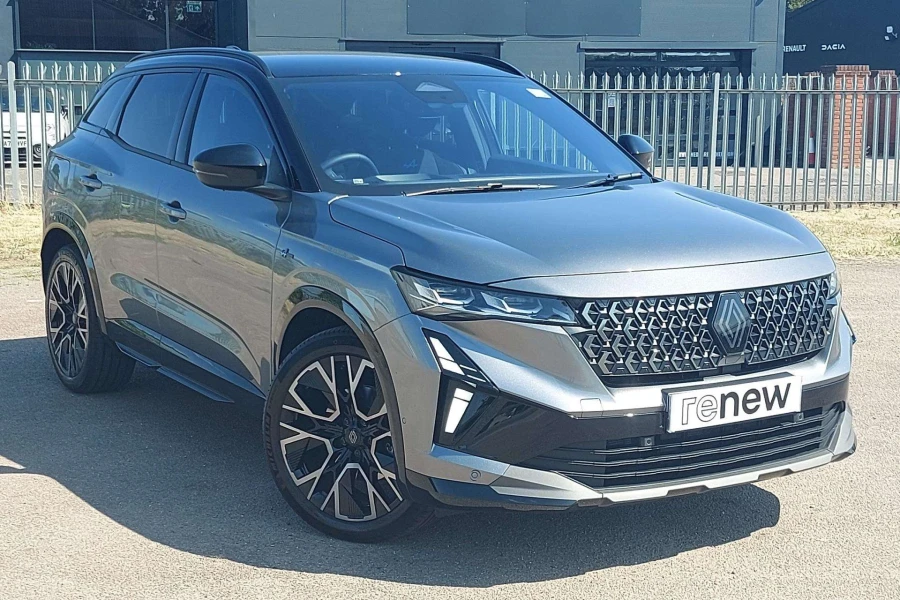 Vehicle Image - 3
