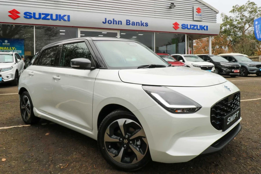 Vehicle Image - 0