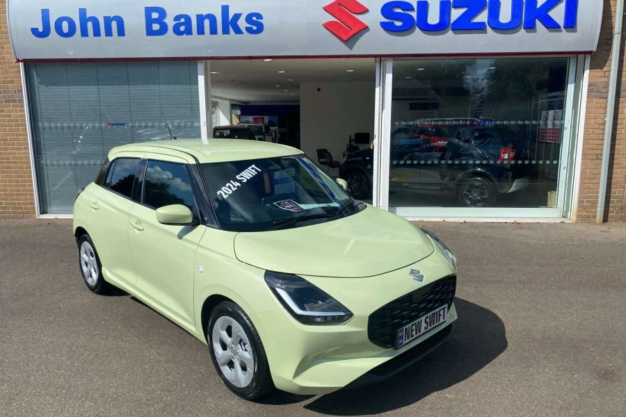 Vehicle Image - 2