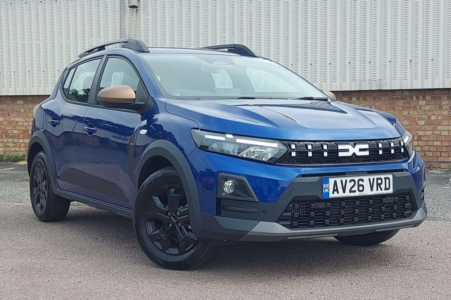 Vehicle Image - 0