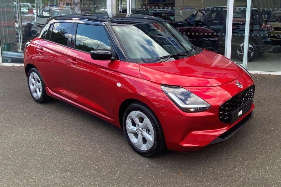 Vehicle Image - 0