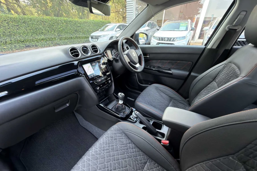 Vehicle Image - 1