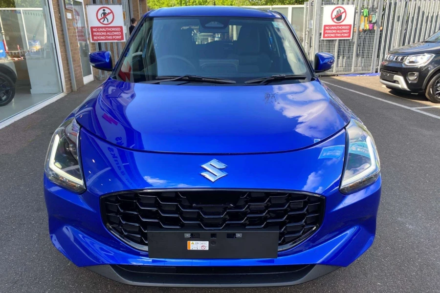 Vehicle Image - 3