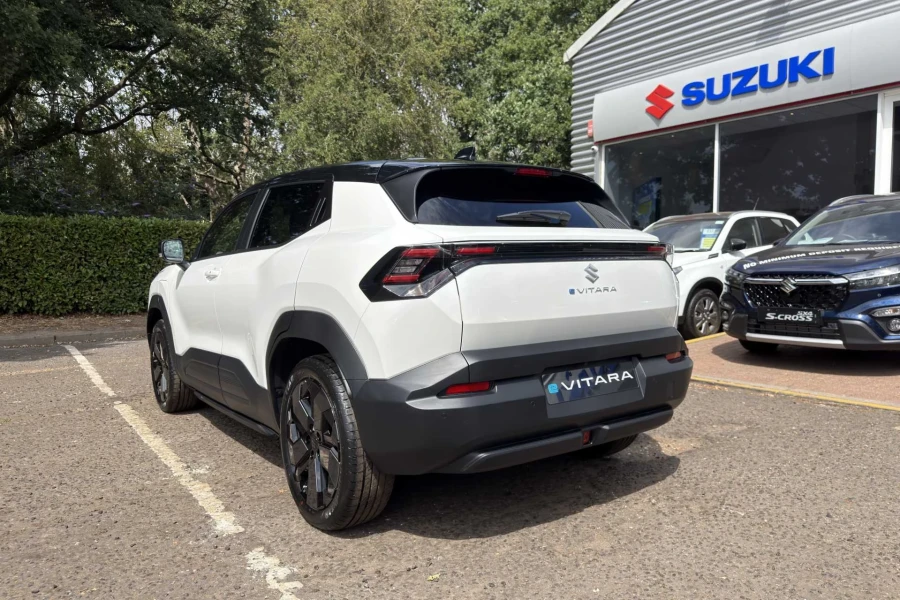 Vehicle Image - 2