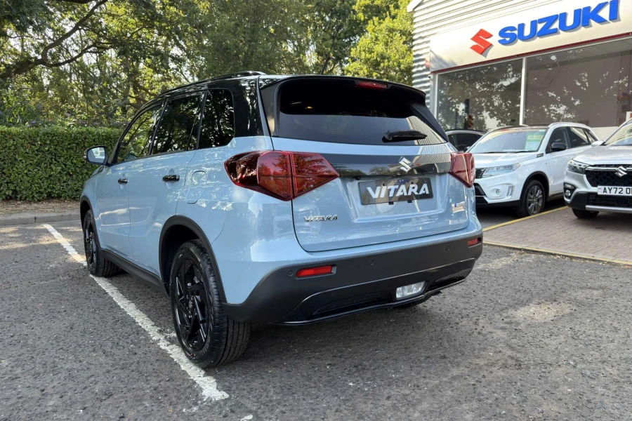 Vehicle Image - 2