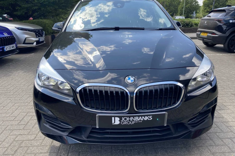 Vehicle Image - 1