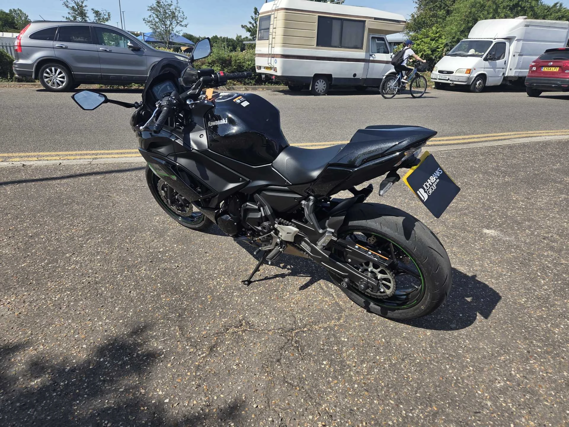 Vehicle image 5