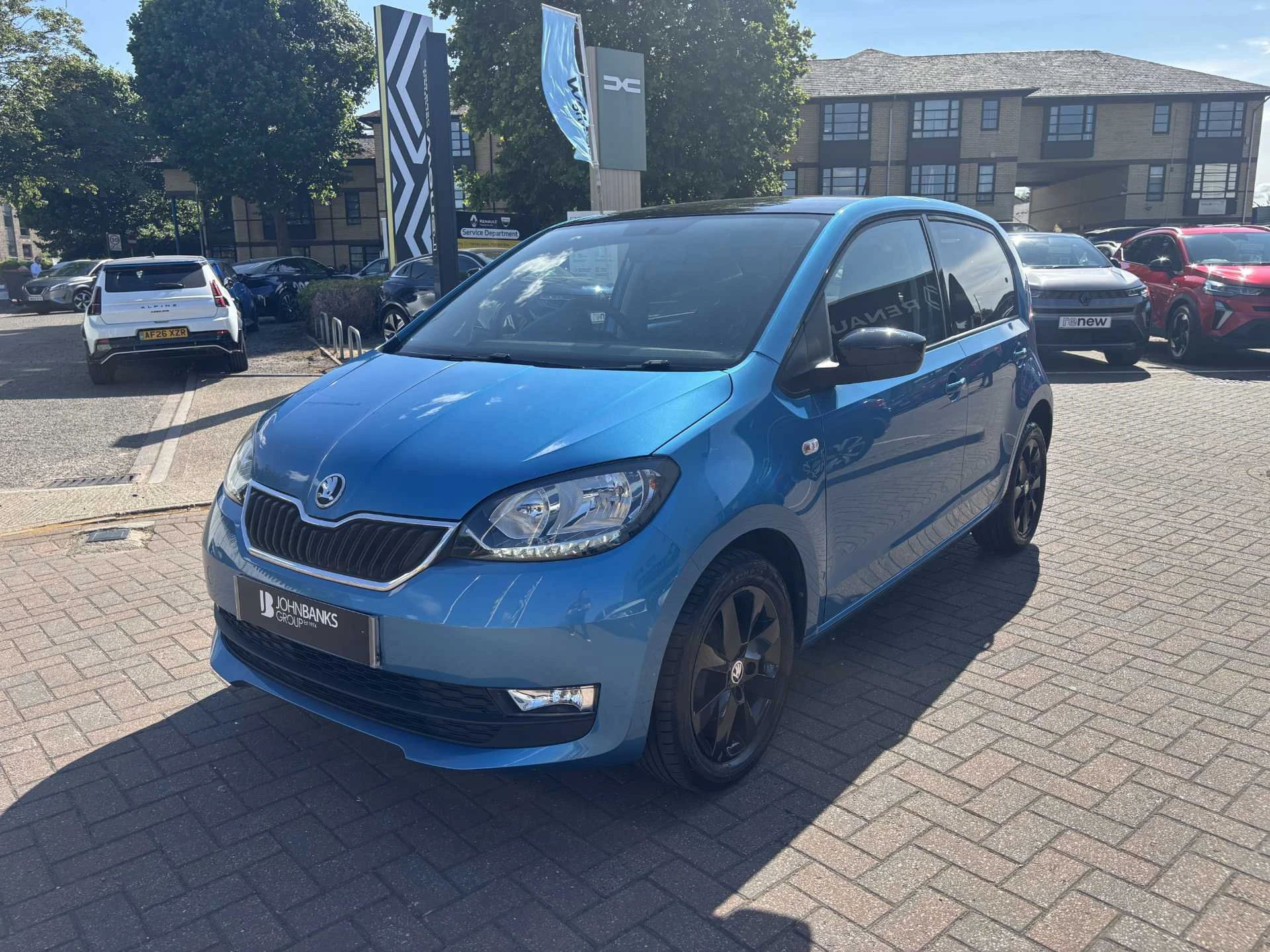 Vehicle image 7