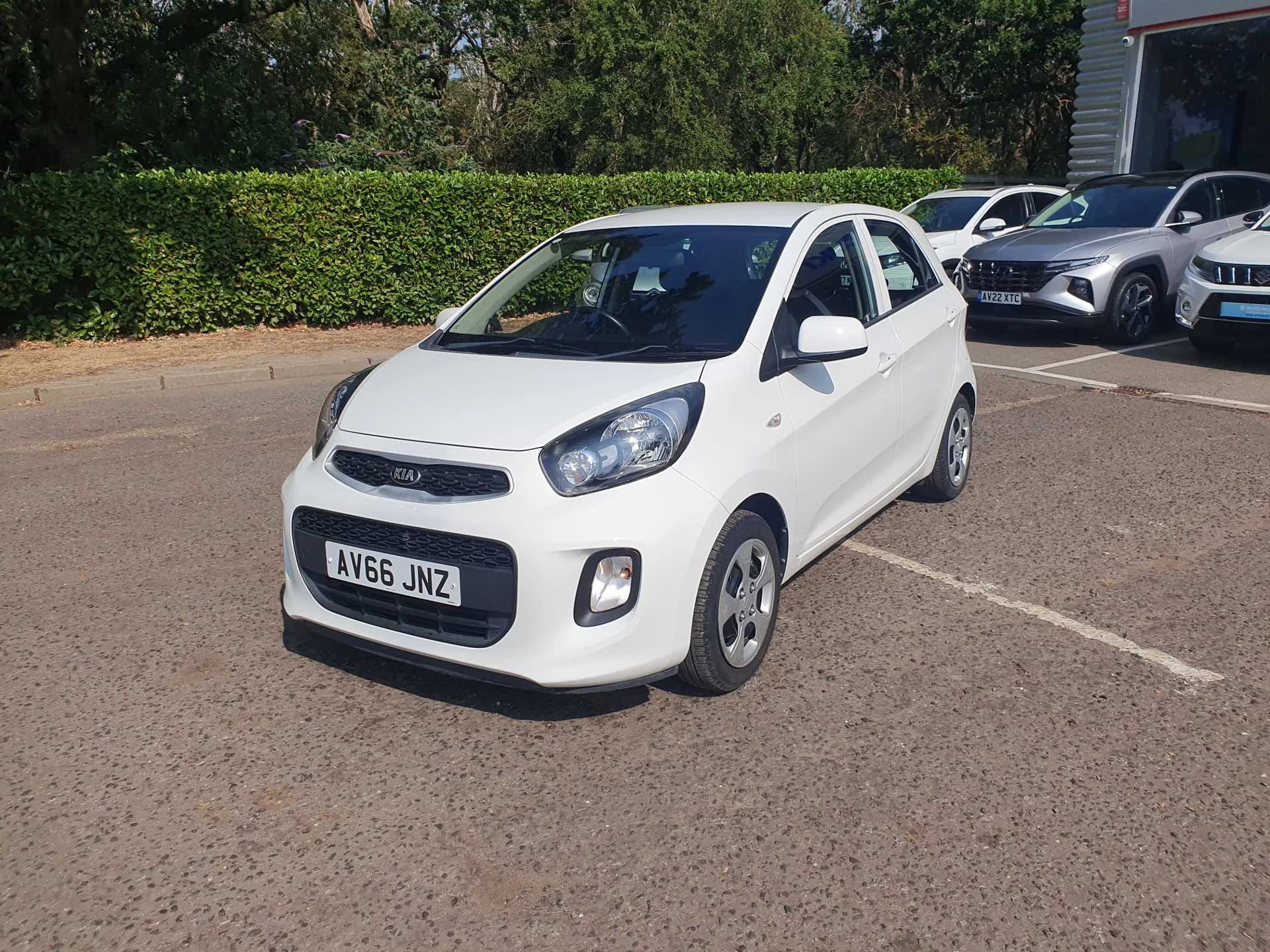Vehicle image 3