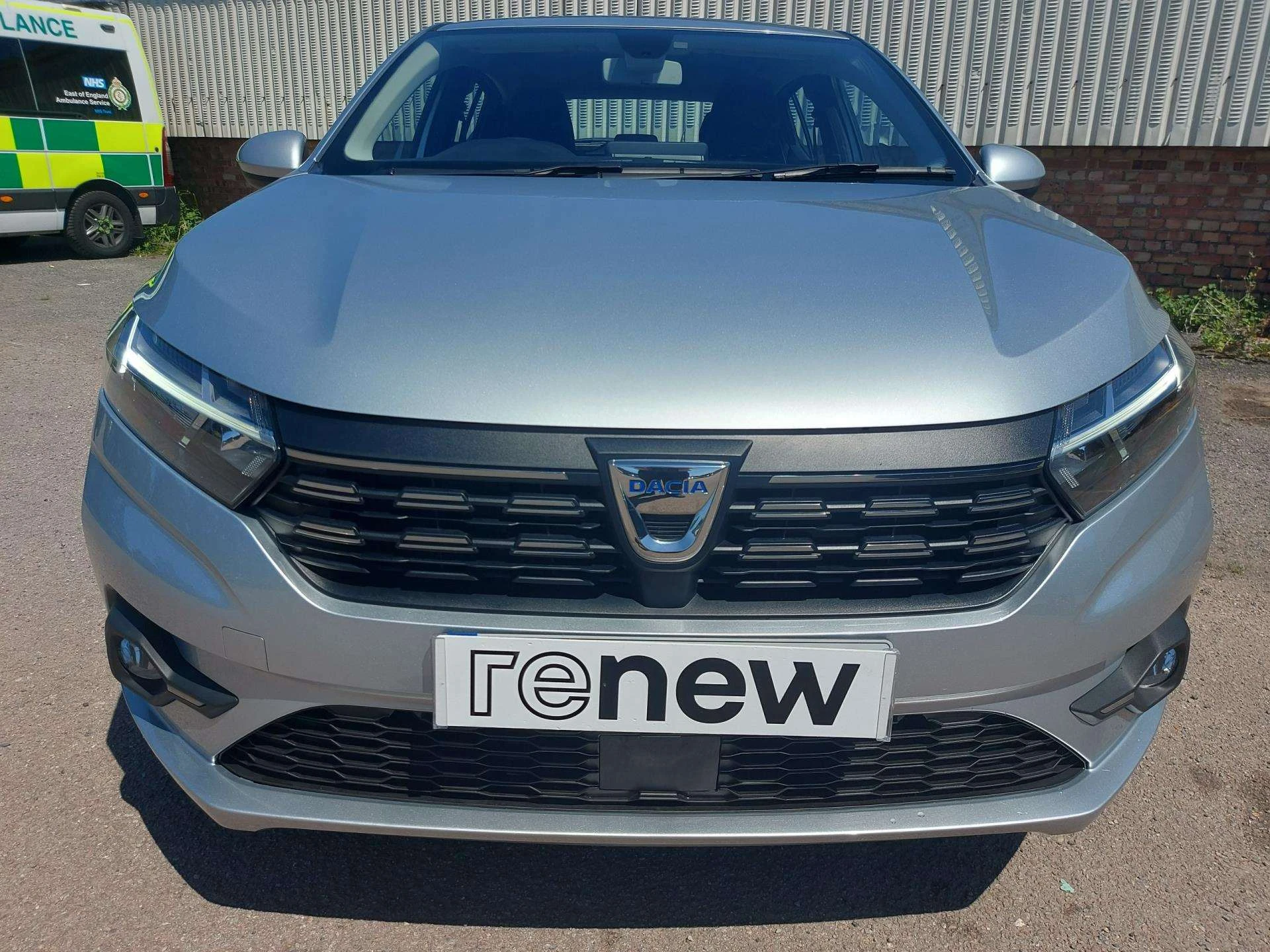 Vehicle image 6
