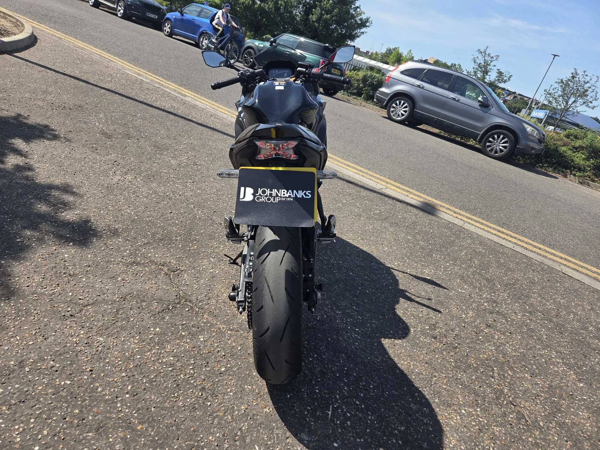 Vehicle image 4