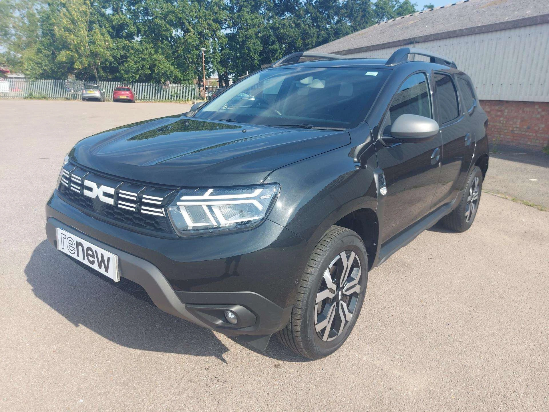 Vehicle image 3
