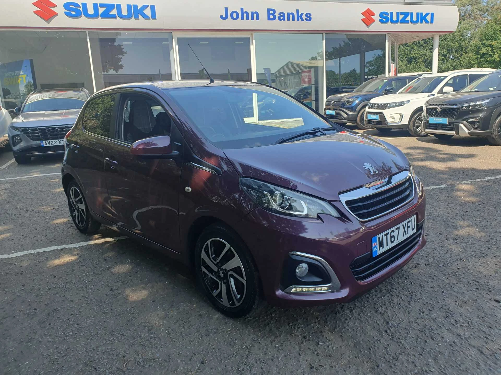 Vehicle image 1