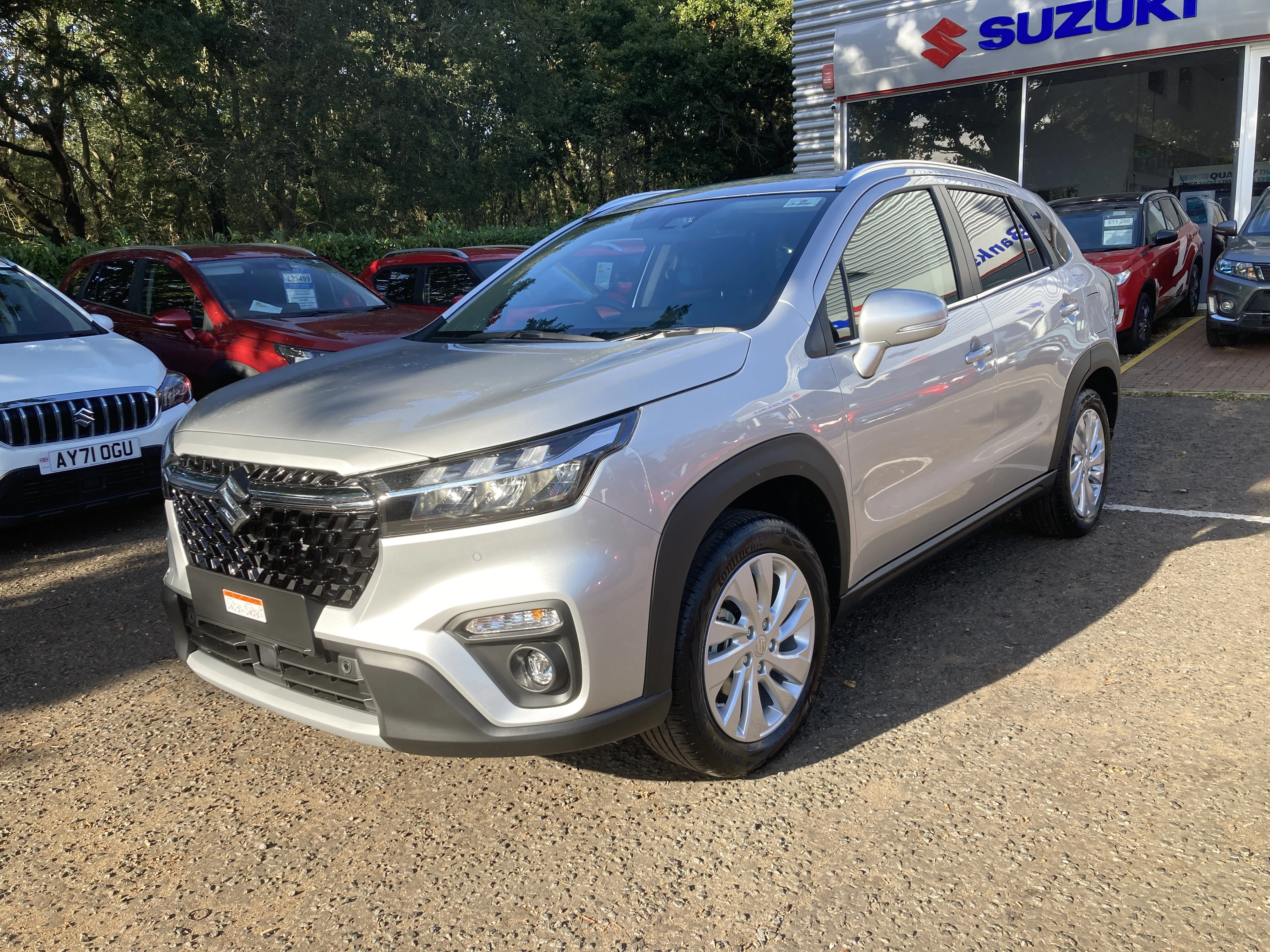 Vehicle image 4
