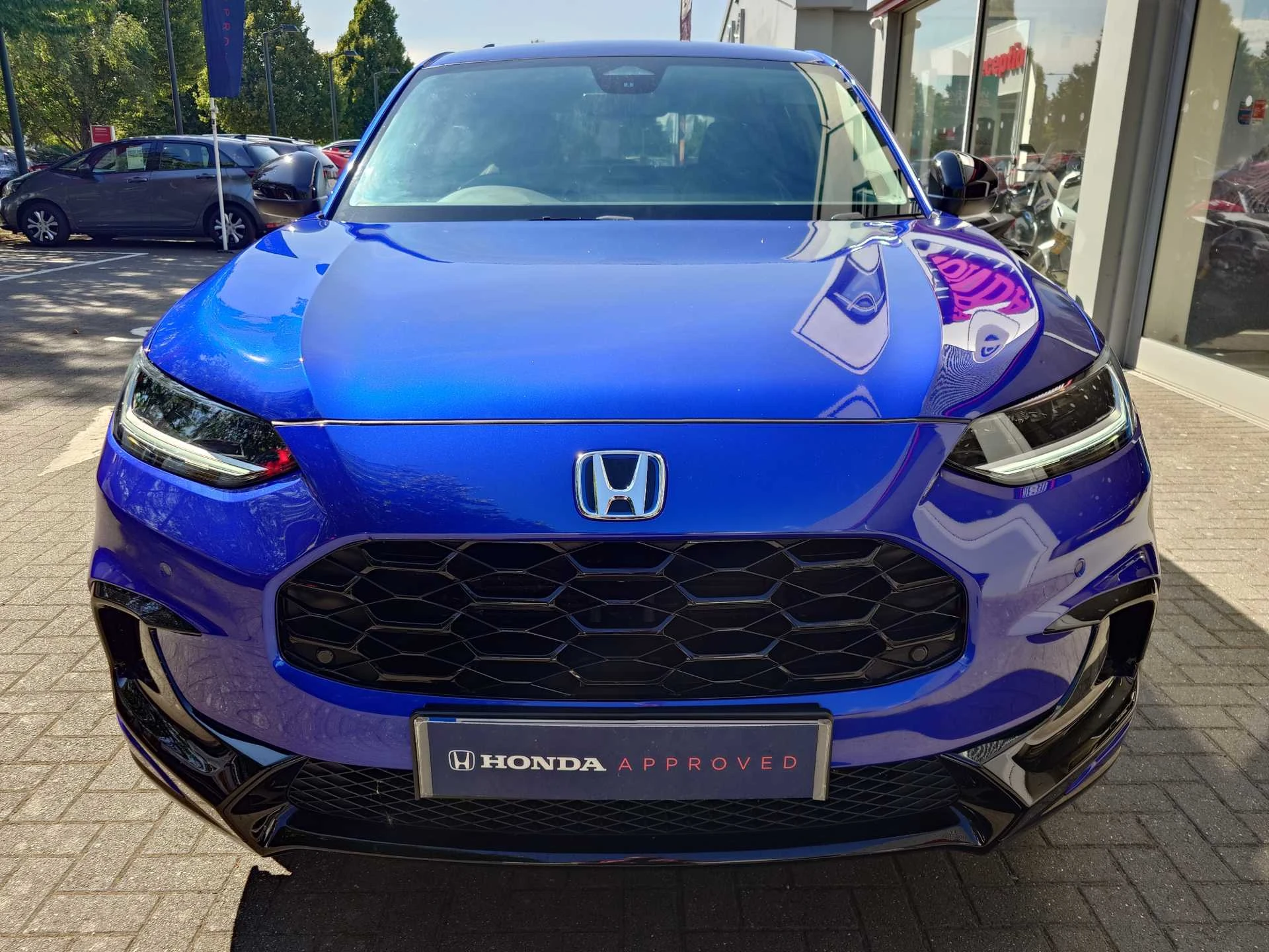 Vehicle image 7
