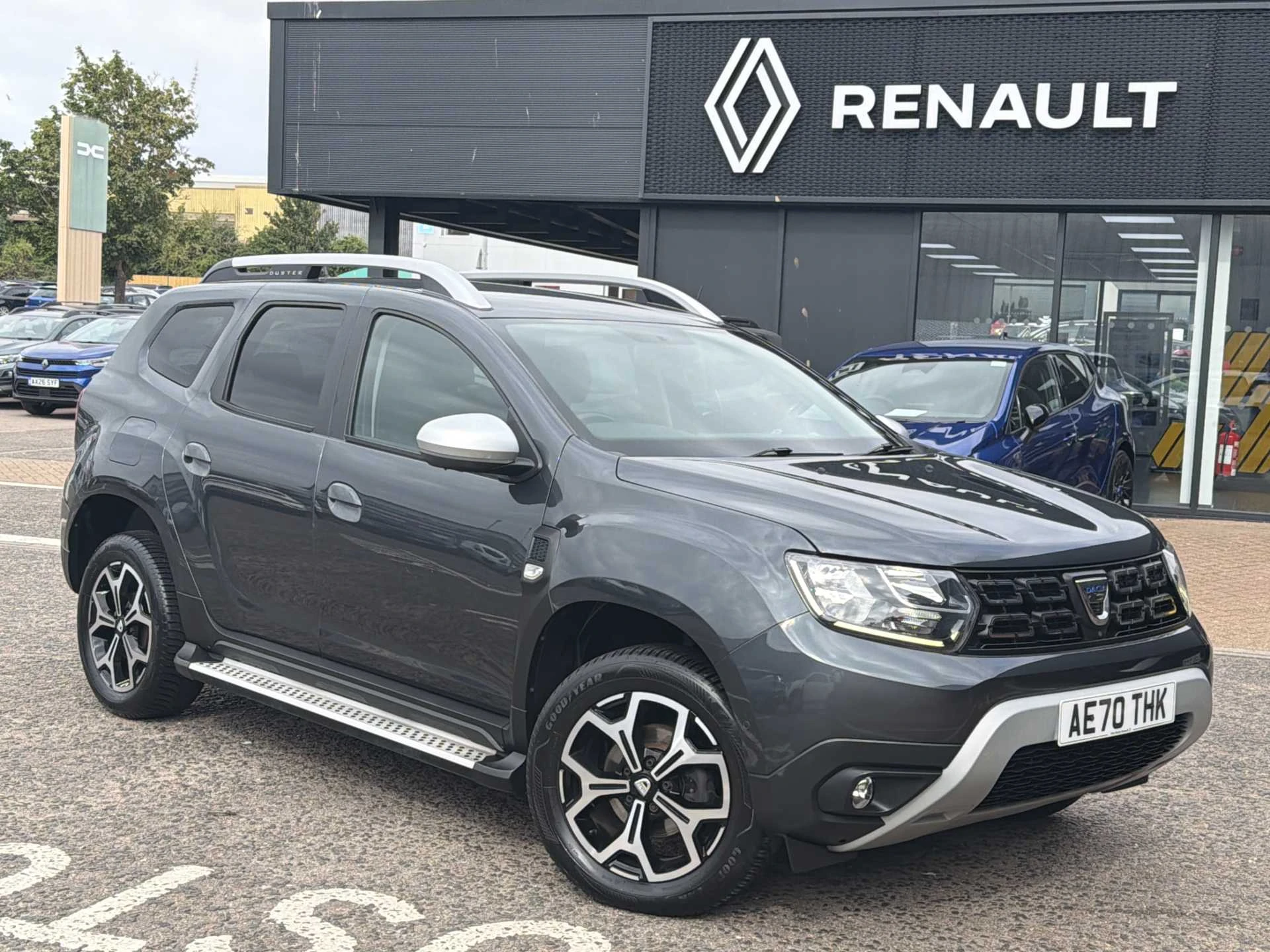 Vehicle image 1