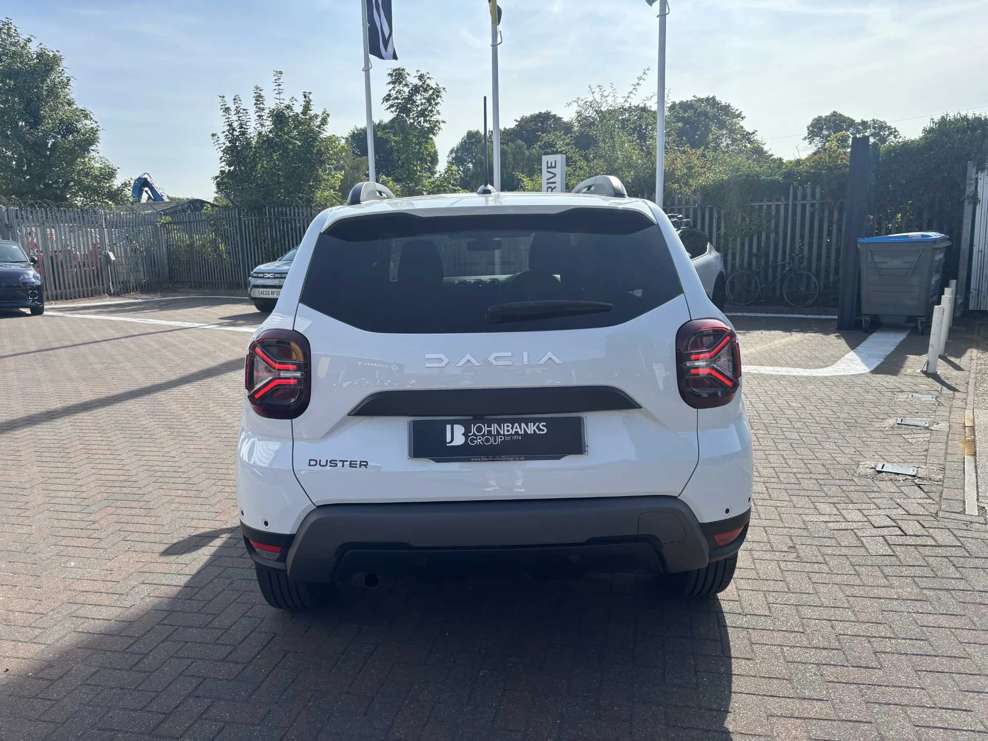 Vehicle image 3