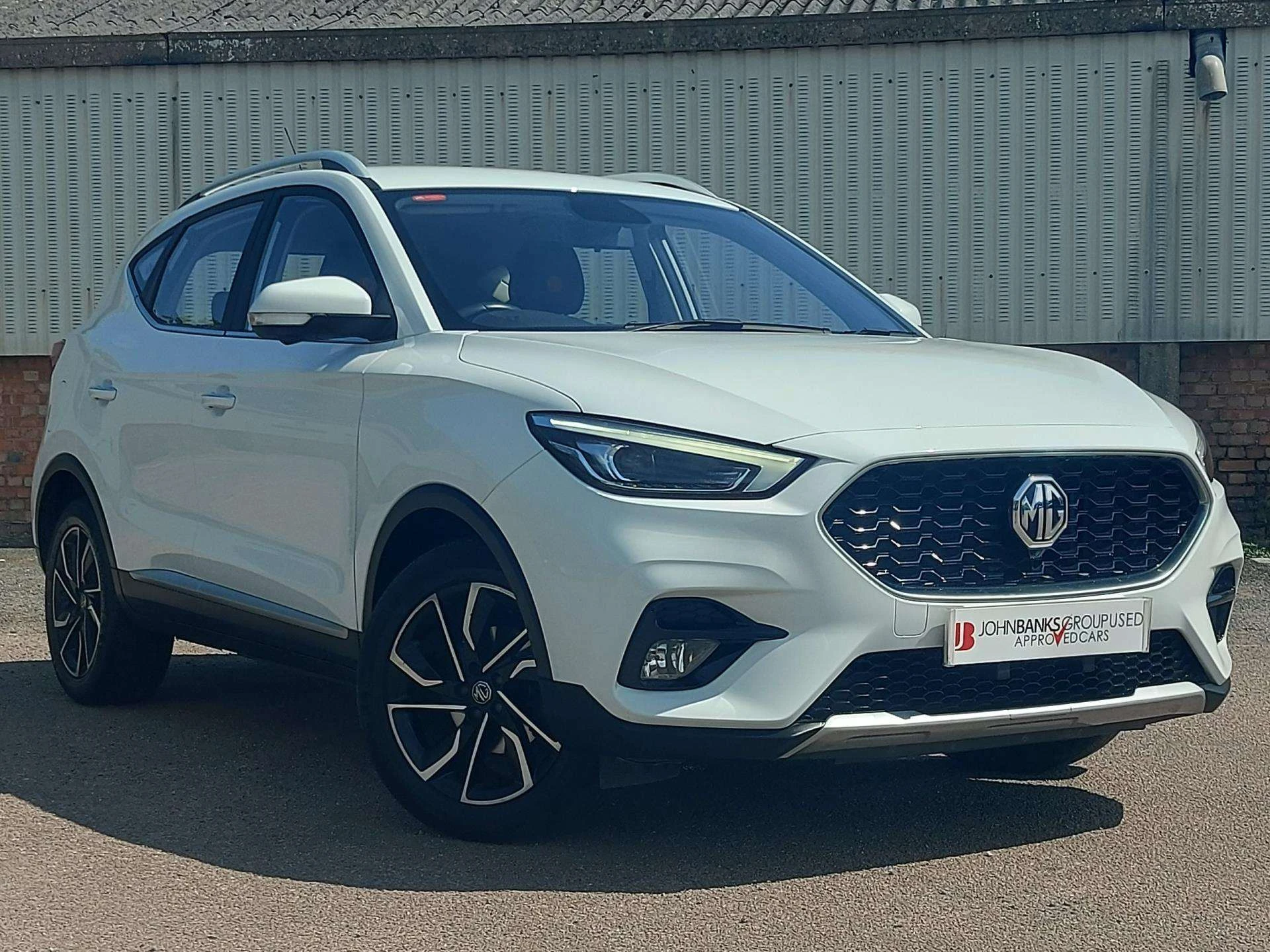 Vehicle image 1