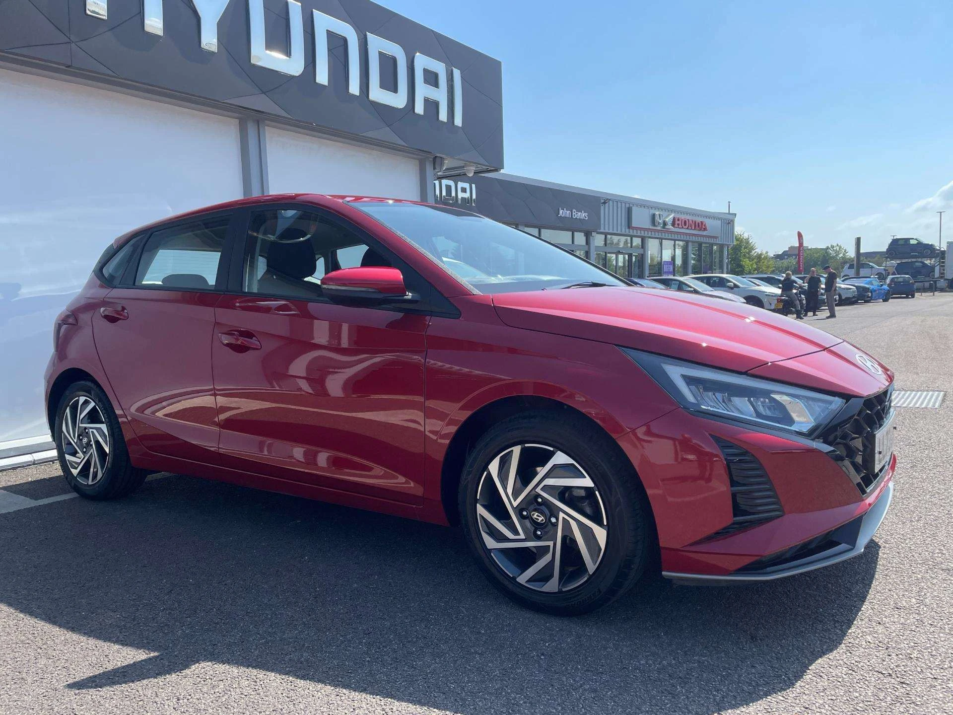 Vehicle image 5