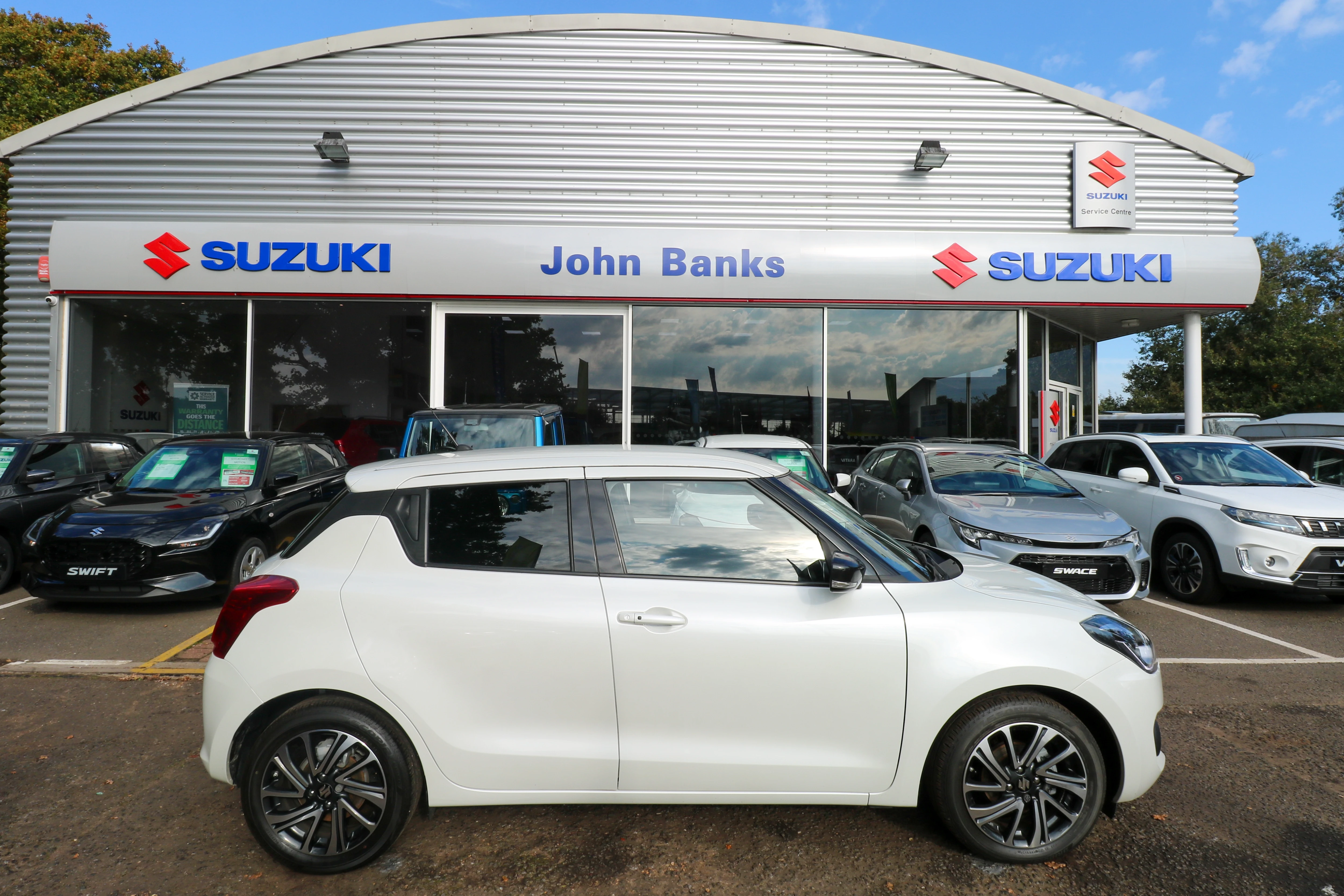 Vehicle image 7