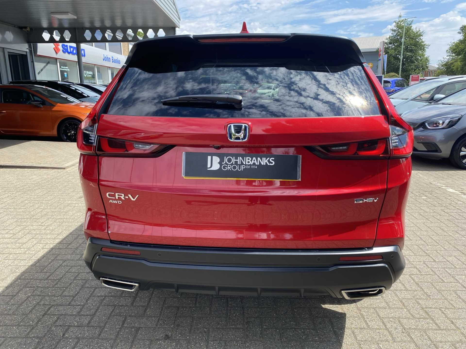 Vehicle image 6