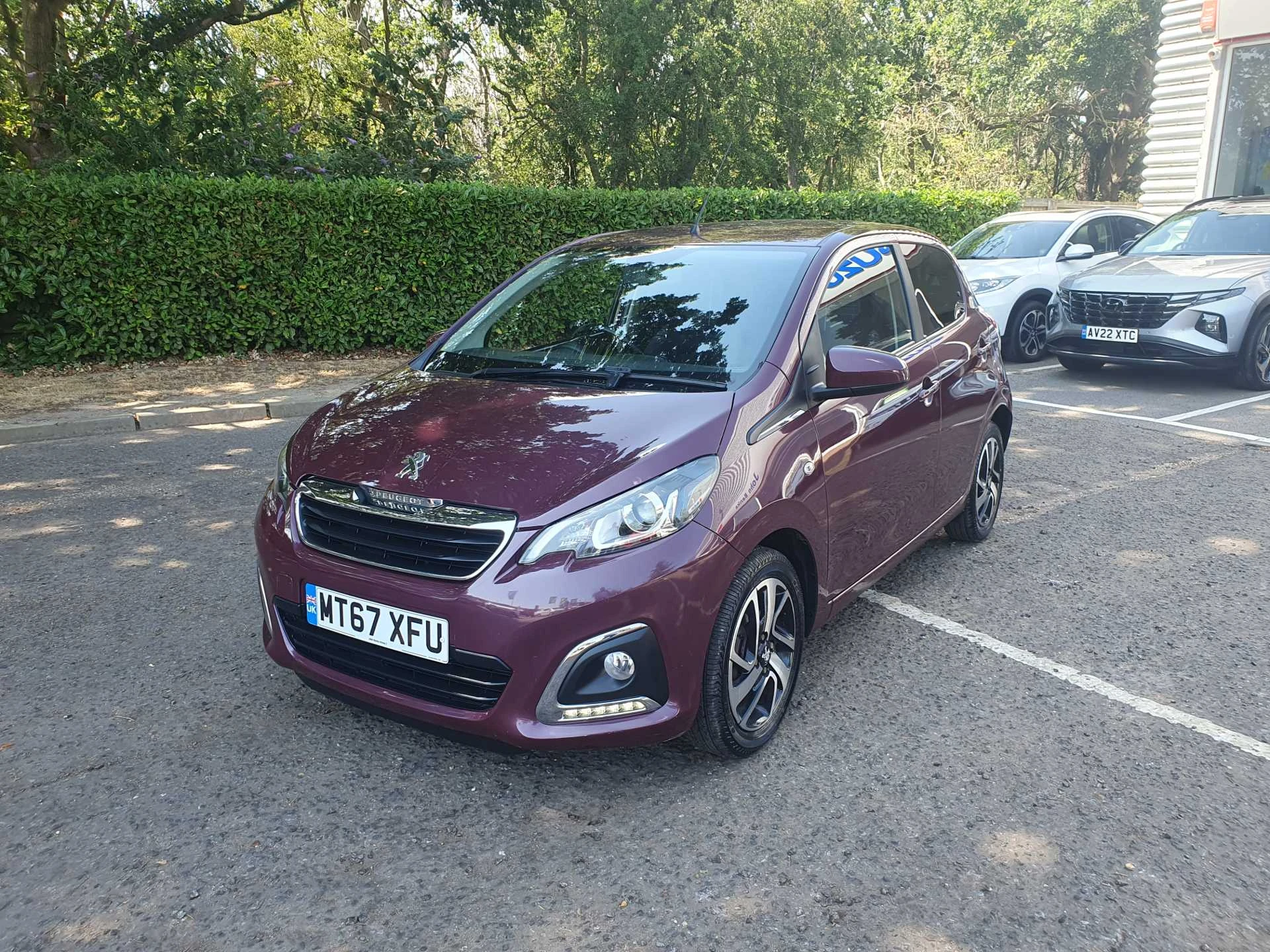 Vehicle image 3
