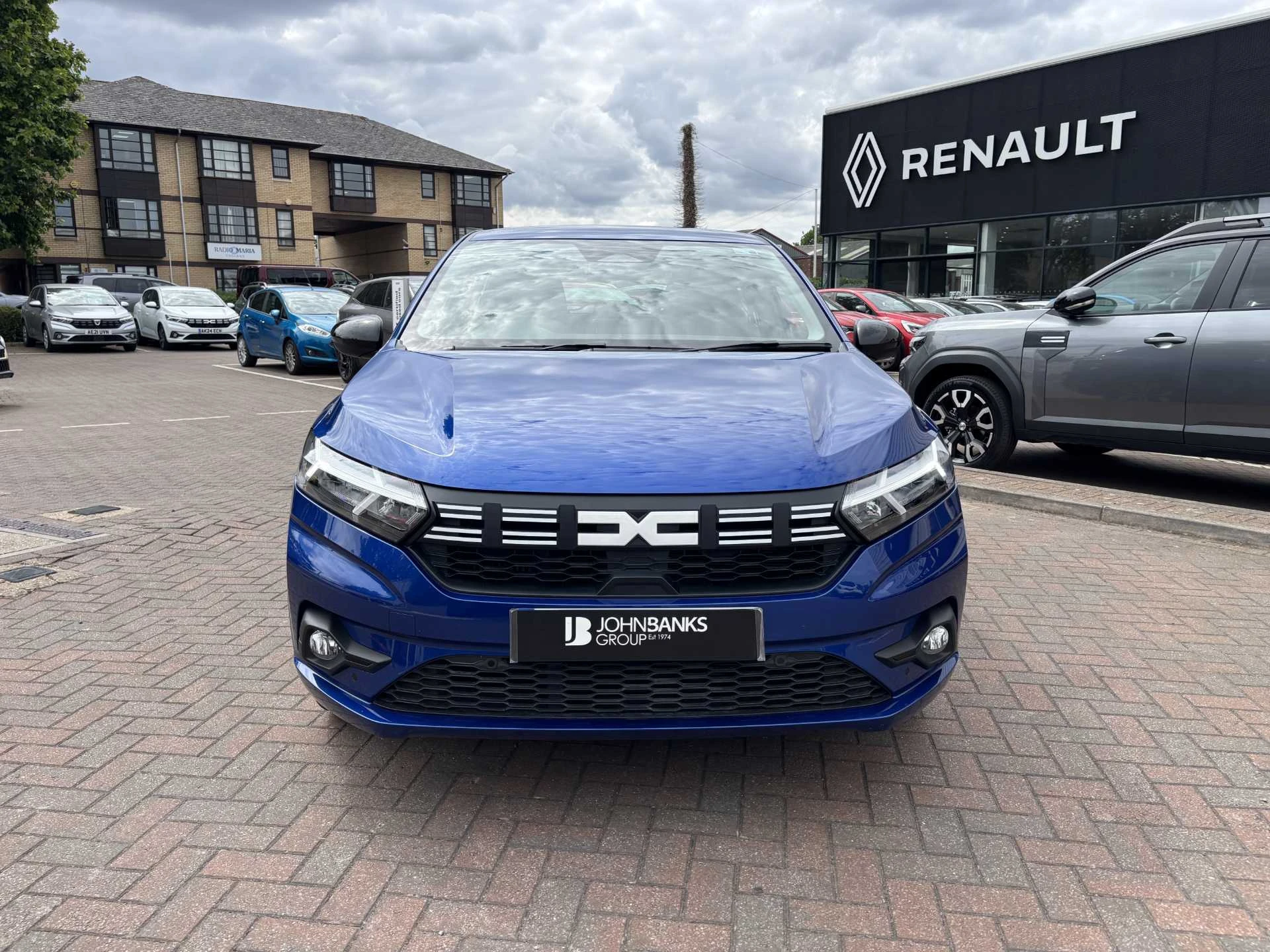 Vehicle image 2