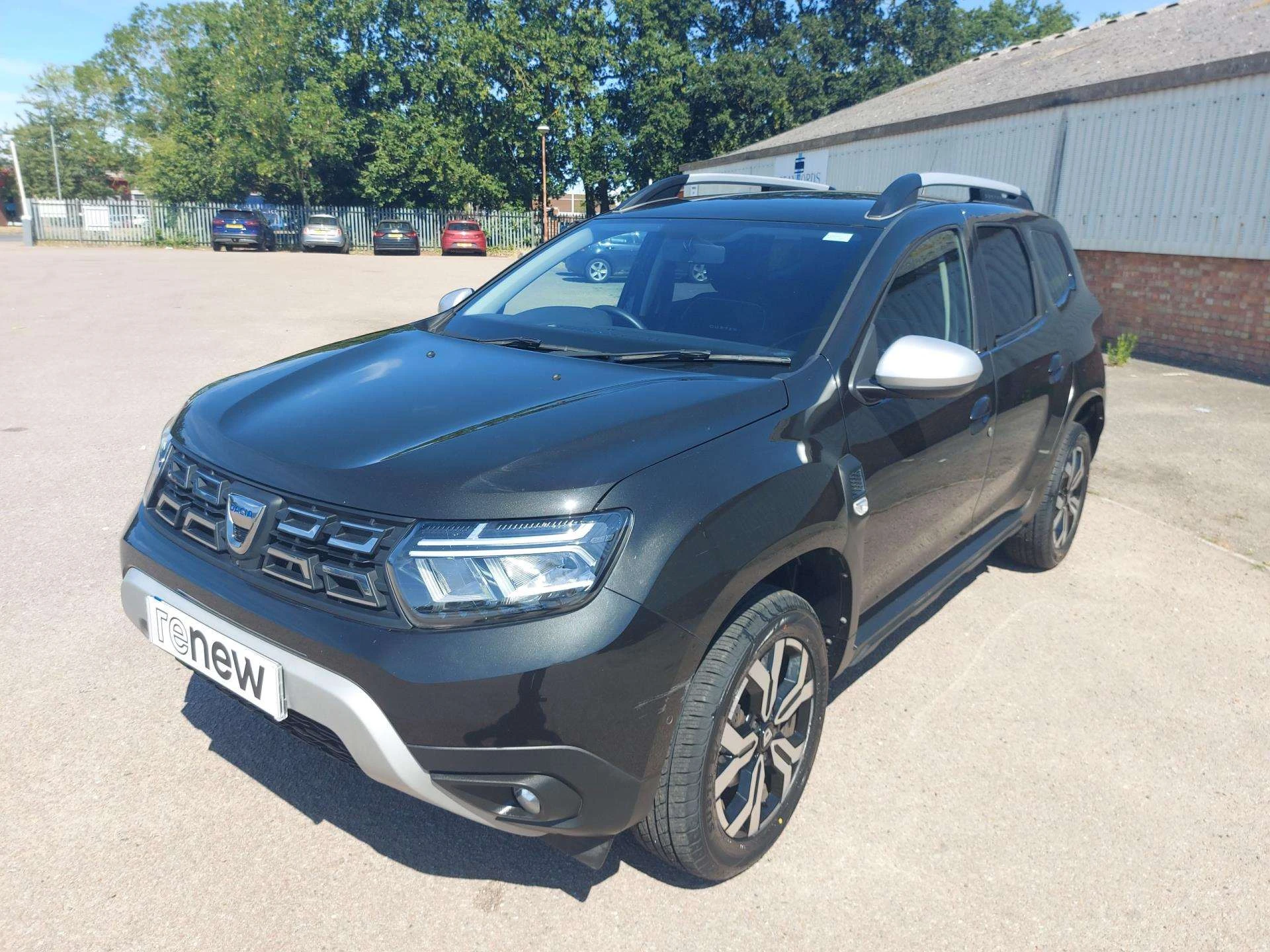 Vehicle image 3