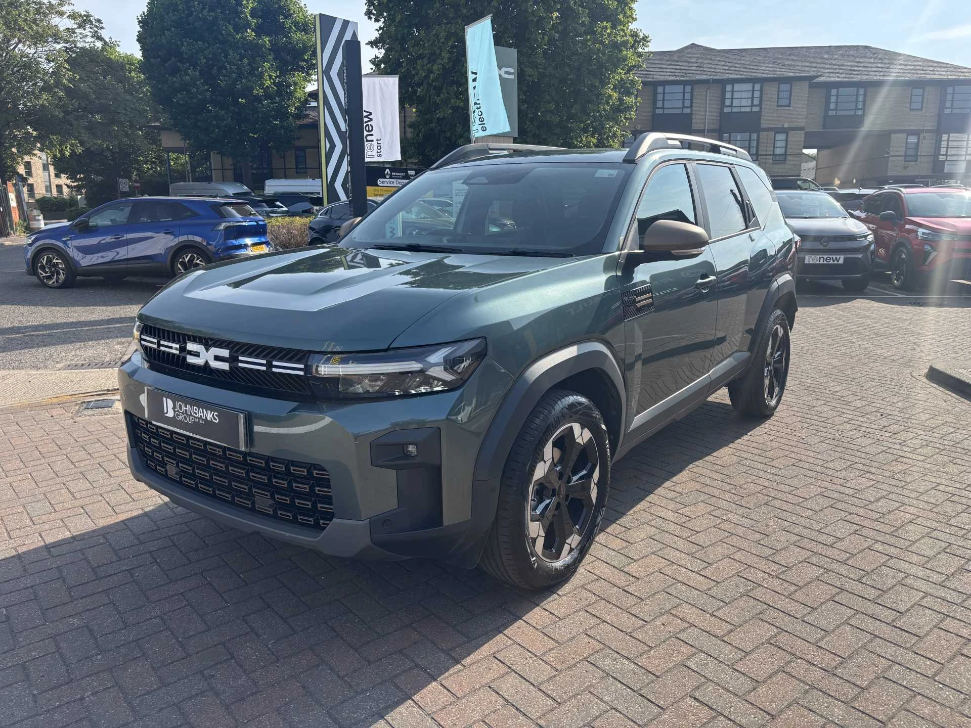 Vehicle image 7
