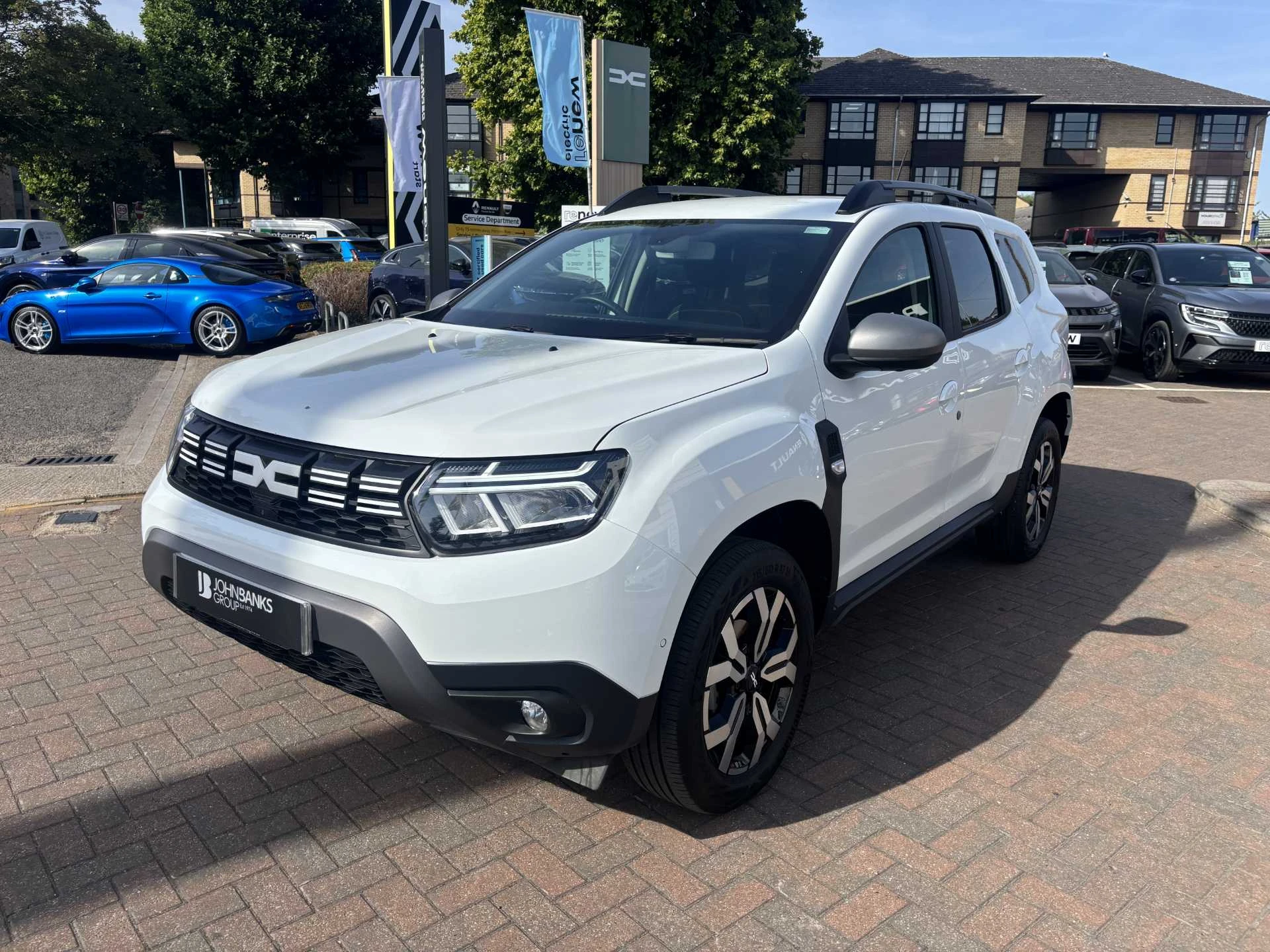 Vehicle image 7