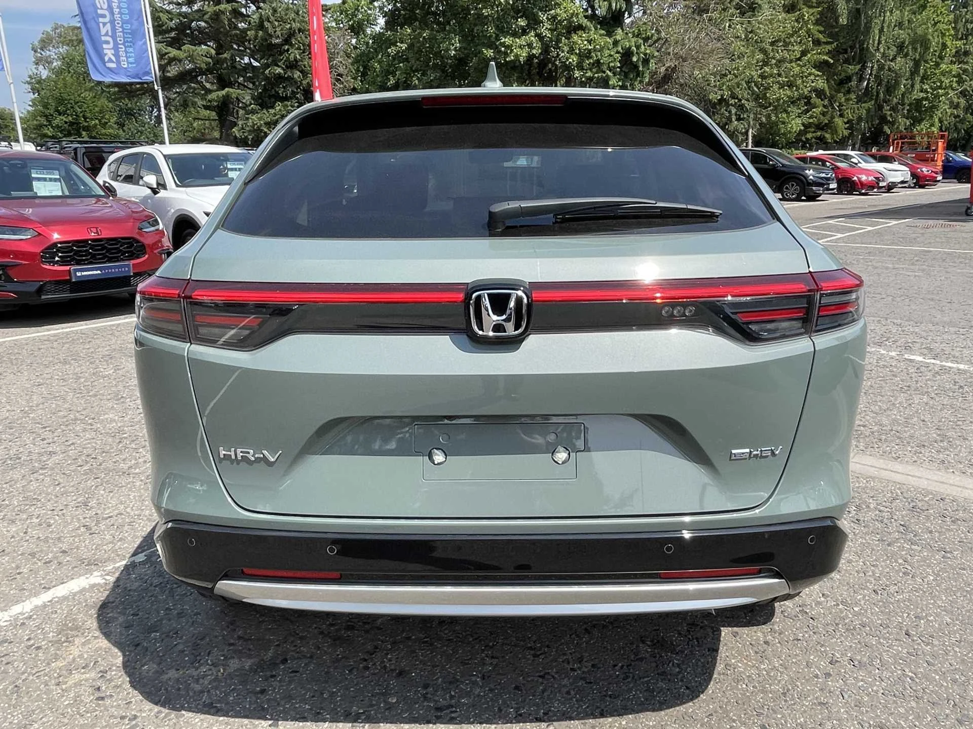 Vehicle image 7