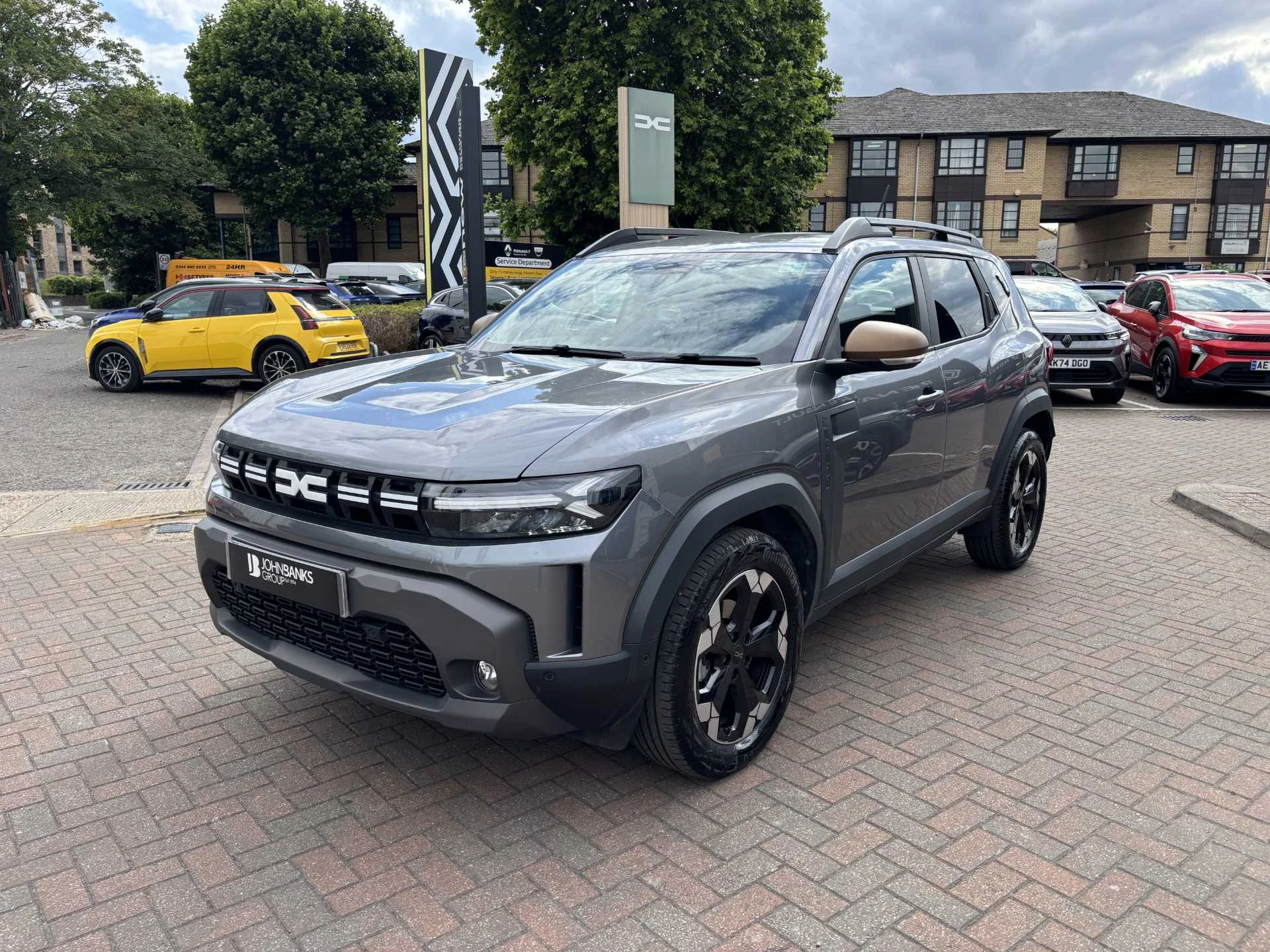 Vehicle image 7