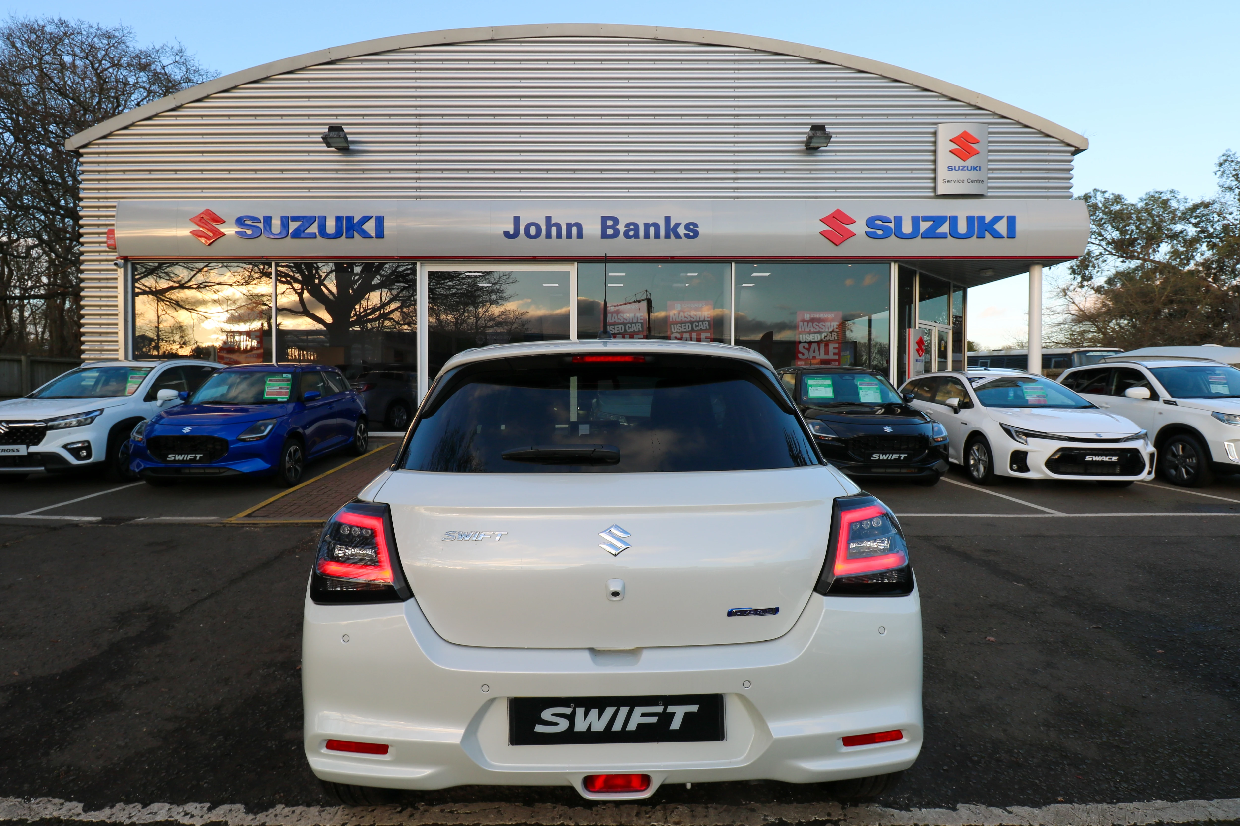 Vehicle image 6