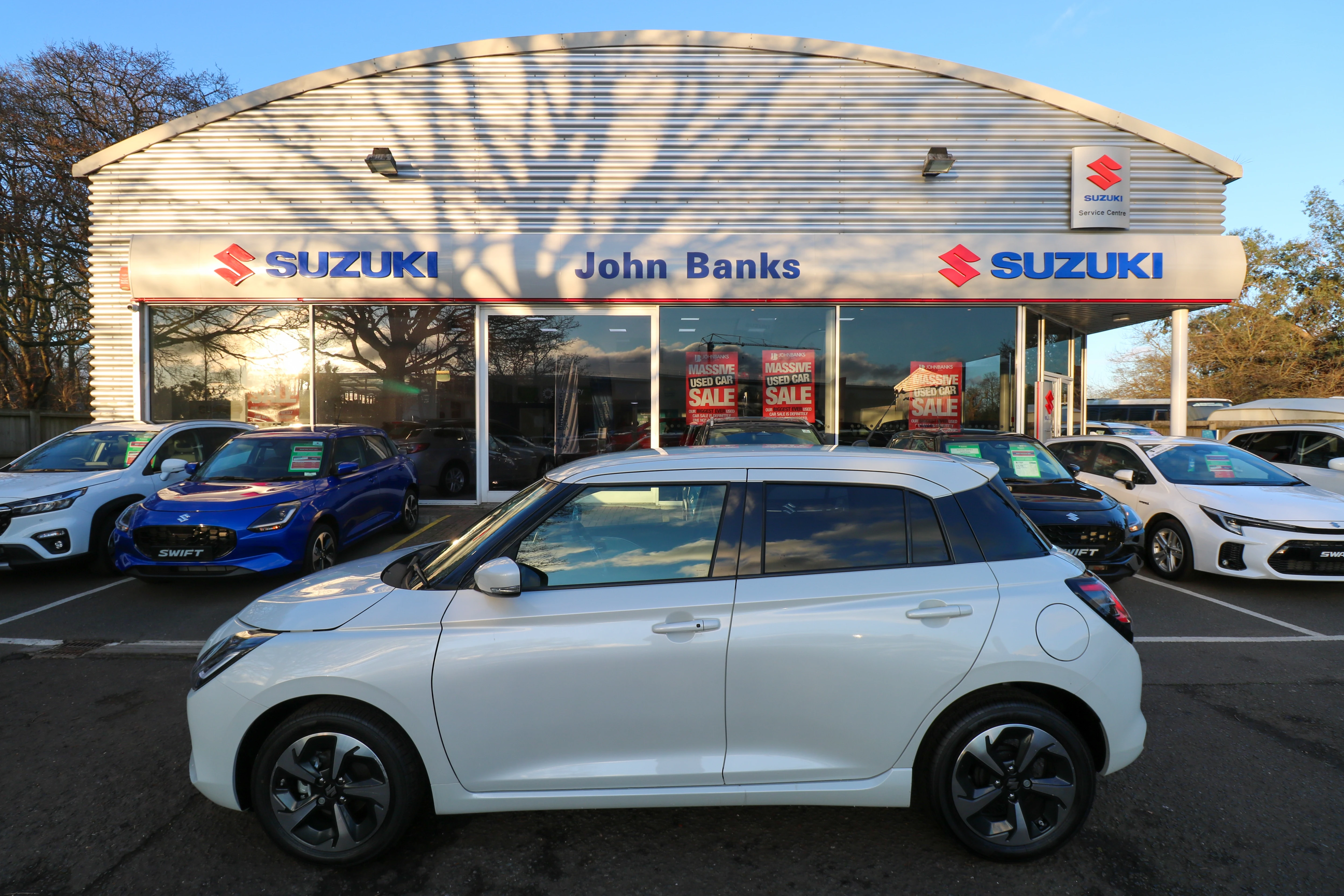 Vehicle image 7
