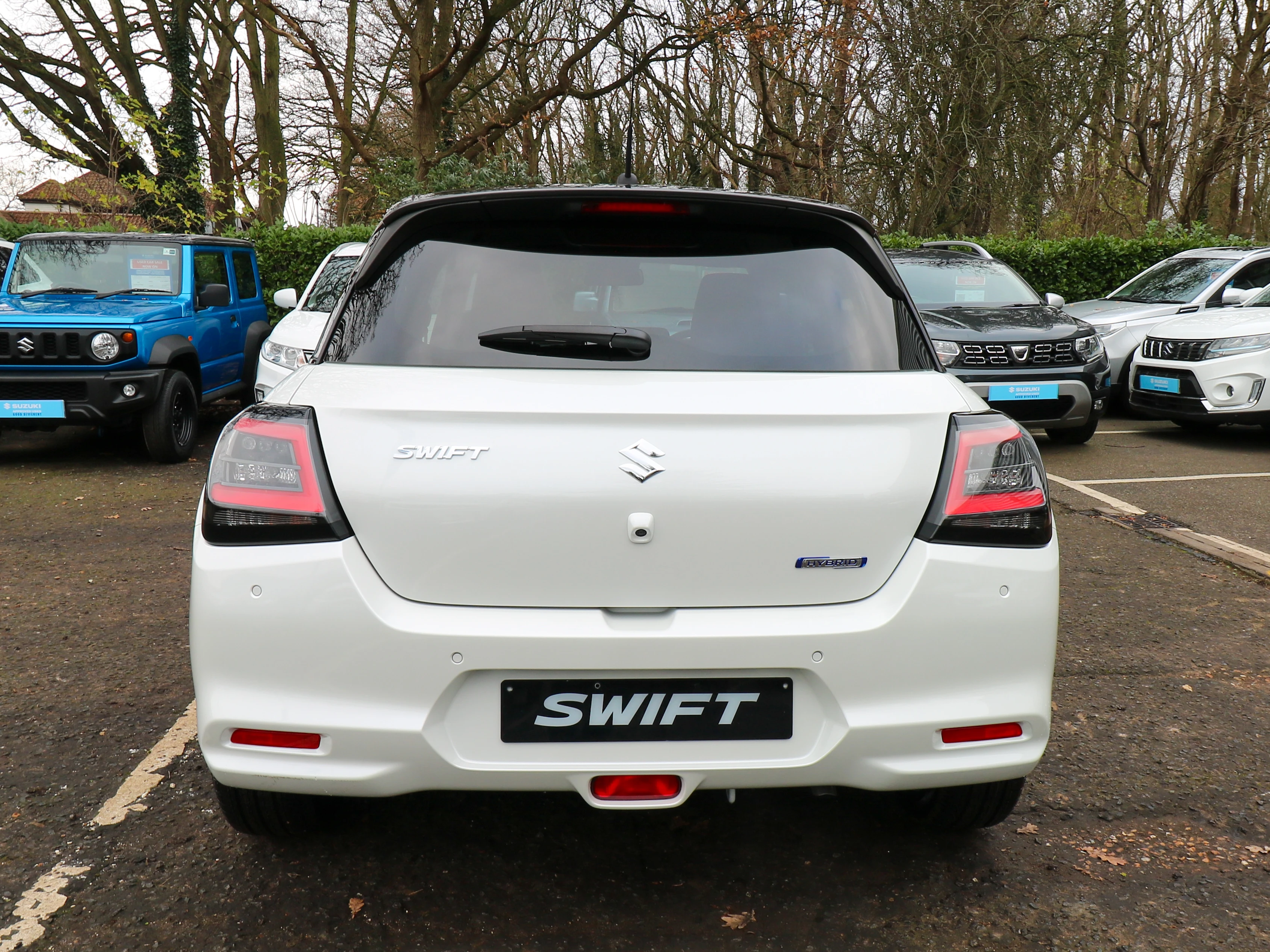 Vehicle image 6