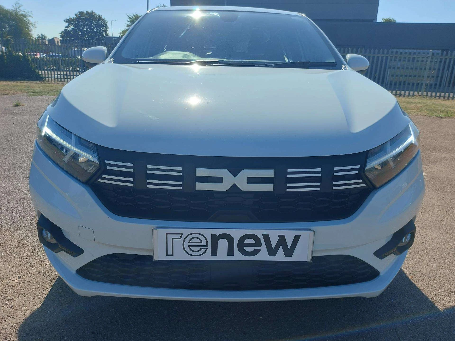 Vehicle image 6