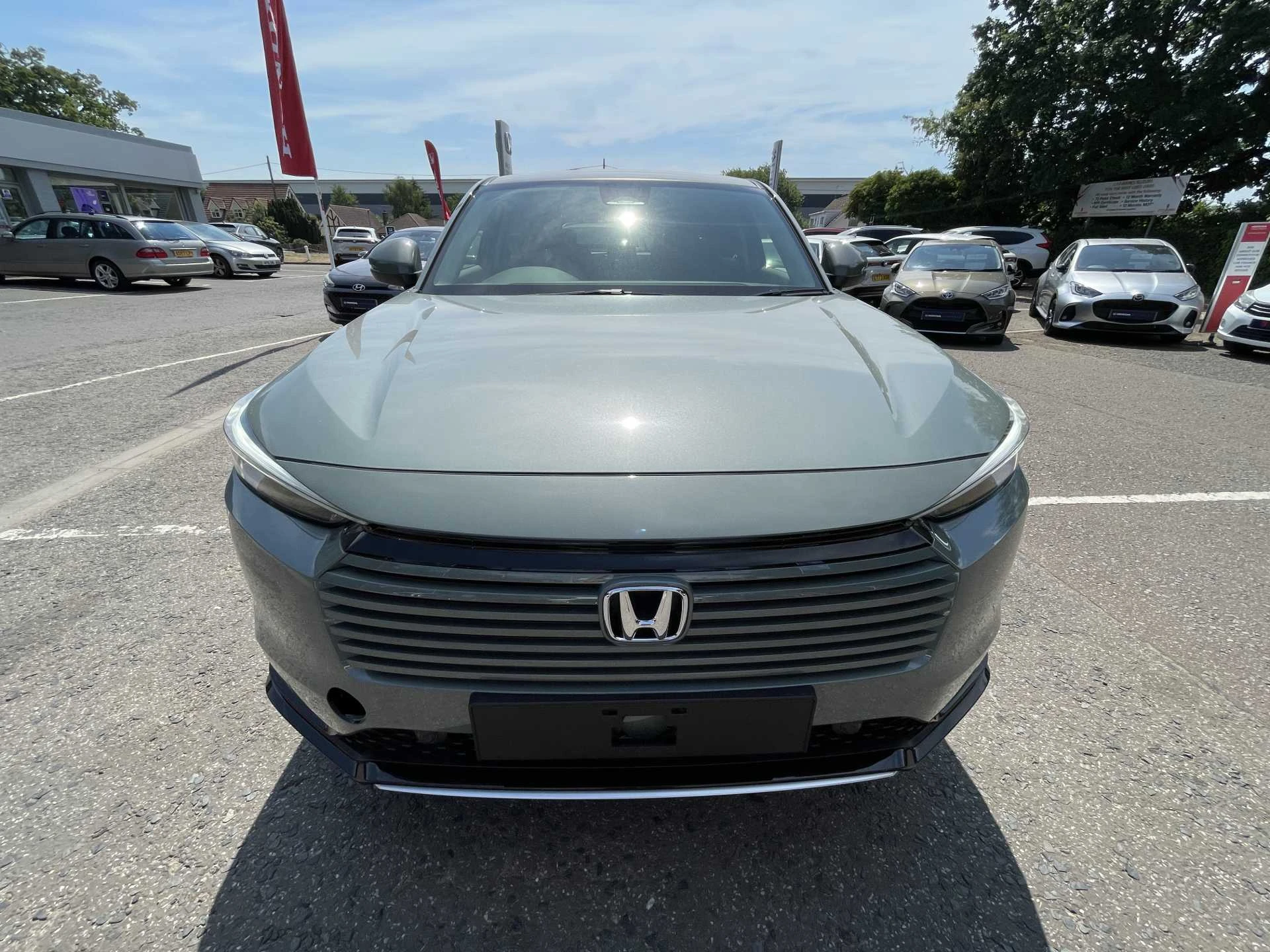 Vehicle image 6