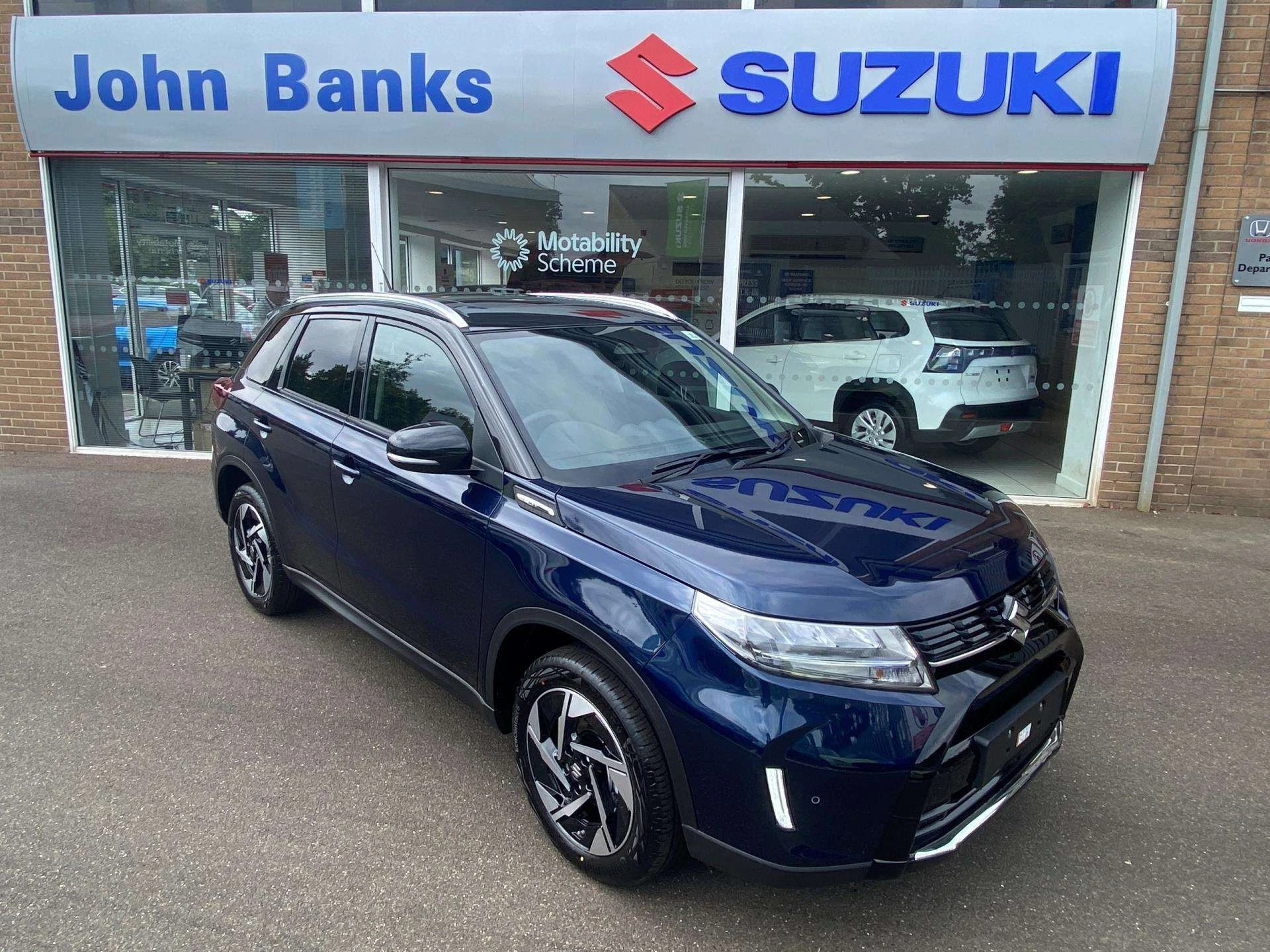 Vehicle image 3