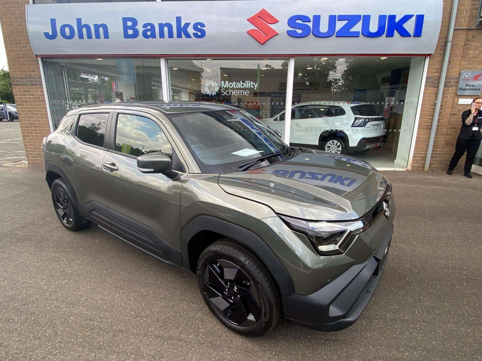 Vehicle image 3