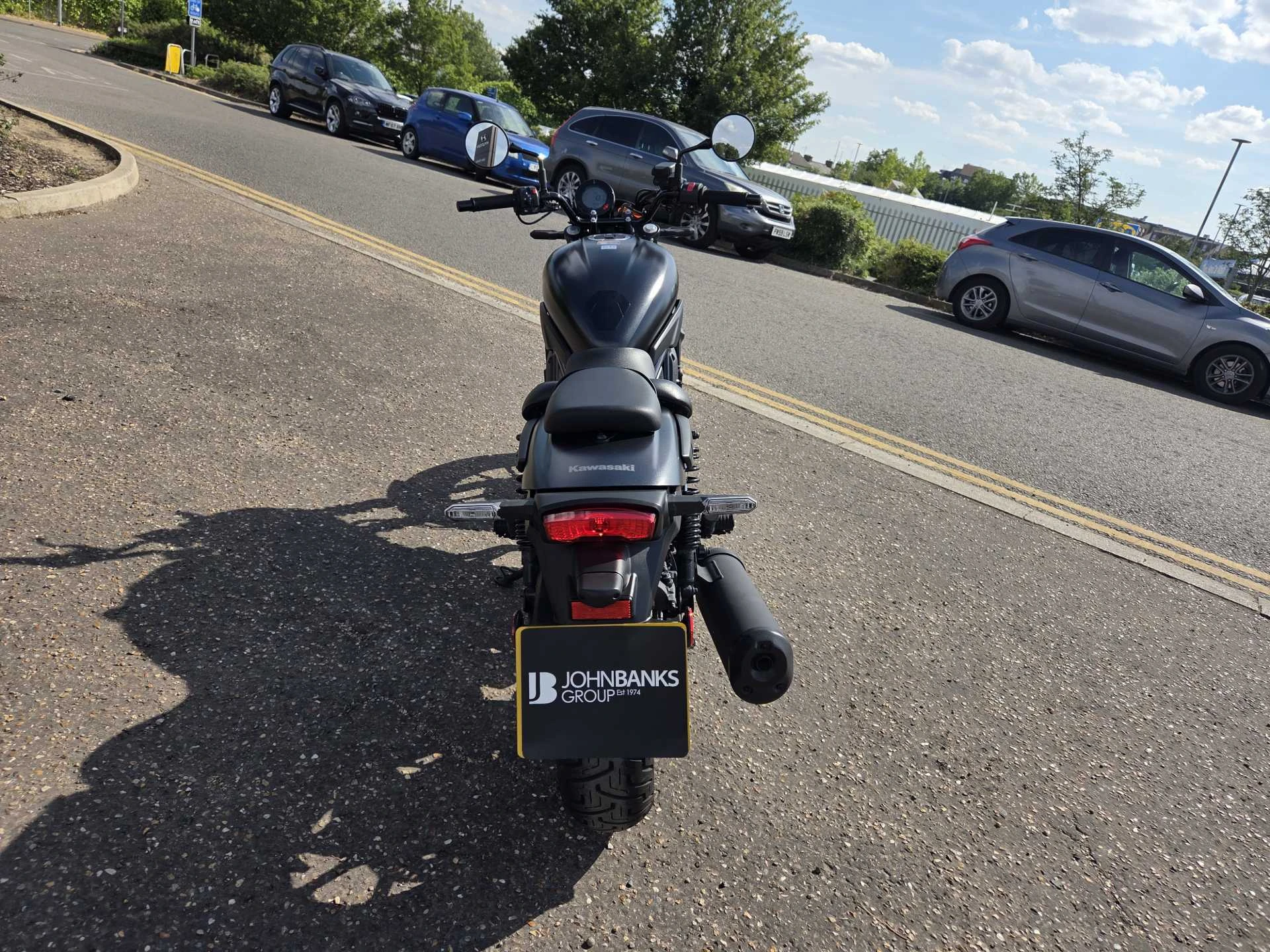 Vehicle image 4