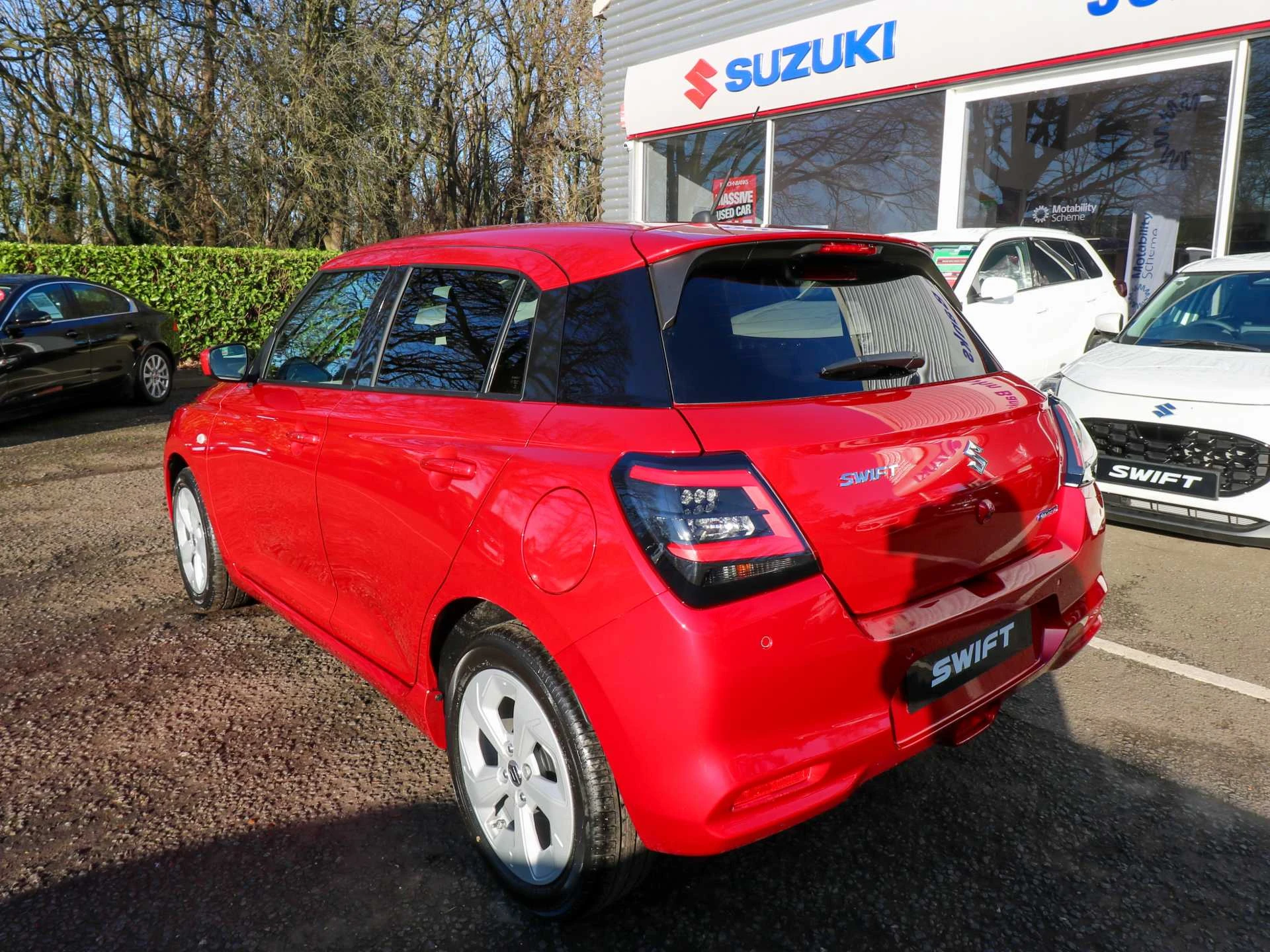 Vehicle image 7