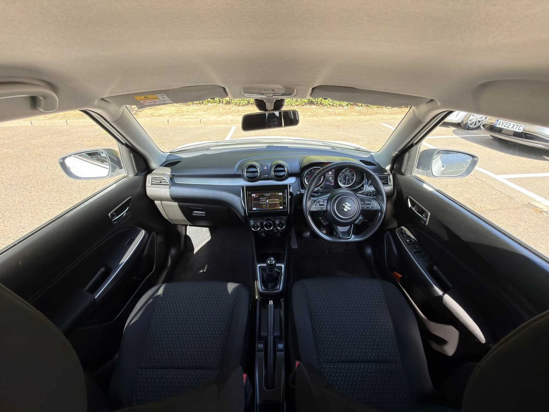Vehicle image 6